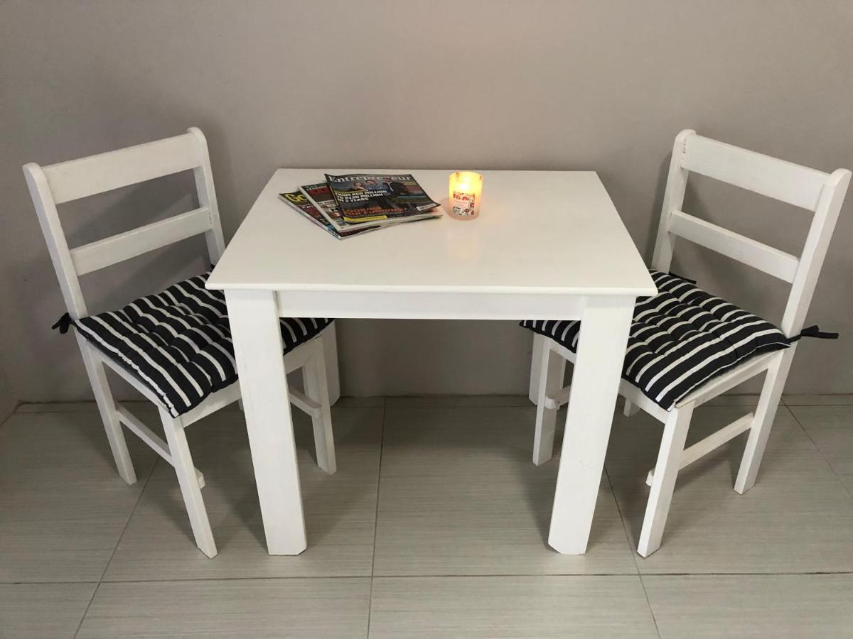 Second Best Accommodation Ист-Лондон Экстерьер фото